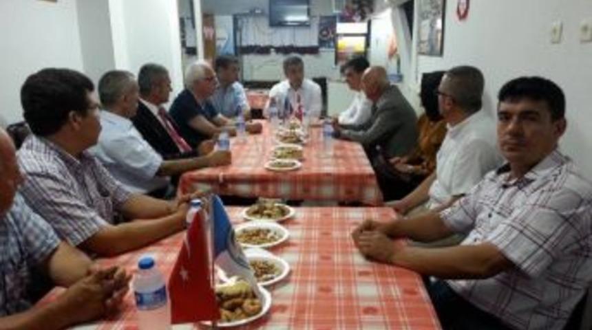 Kaymakam &Ouml;zdel&rsquo;den Pazaryerililer Derneği&rsquo;ne Ziyaret