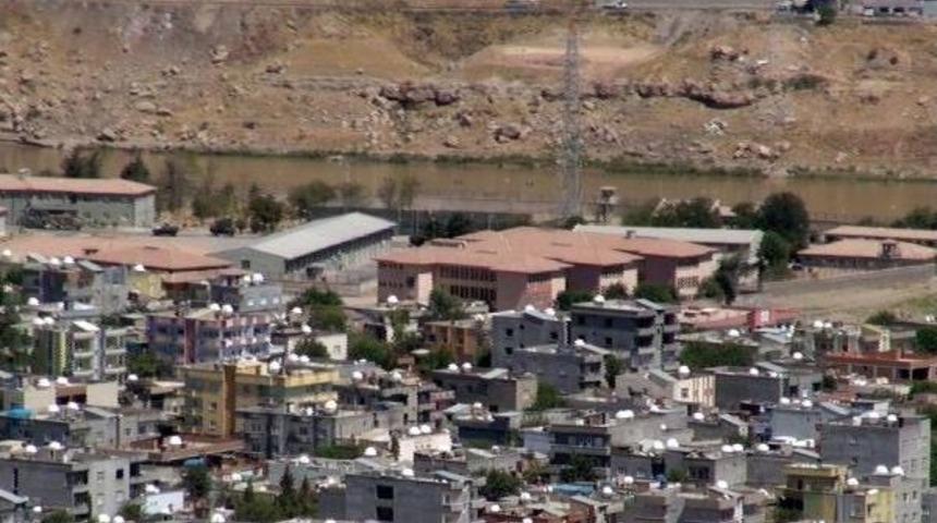 Cizre'de Pkk Saldırısı: 3'&uuml; Asker 7 Yaralı