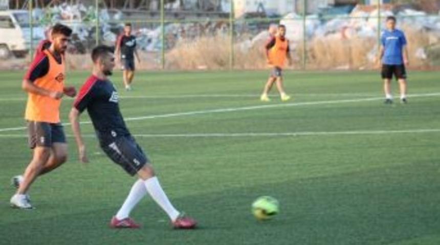 Yeşilyurtspor, Aksaray 68 İle Hazırlık Ma&ccedil;ı Oynadı
