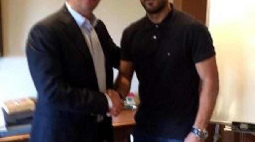 Adanaspor, Tevfik Altındağ Ile 3 Yıllık S&ouml;zleşme Imzaladı