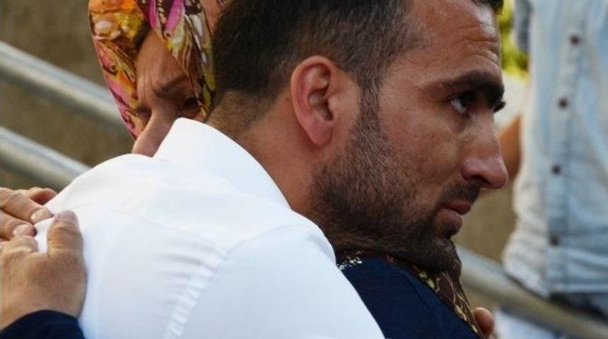 Gazeteci Parlak Serbest Bırakıldı