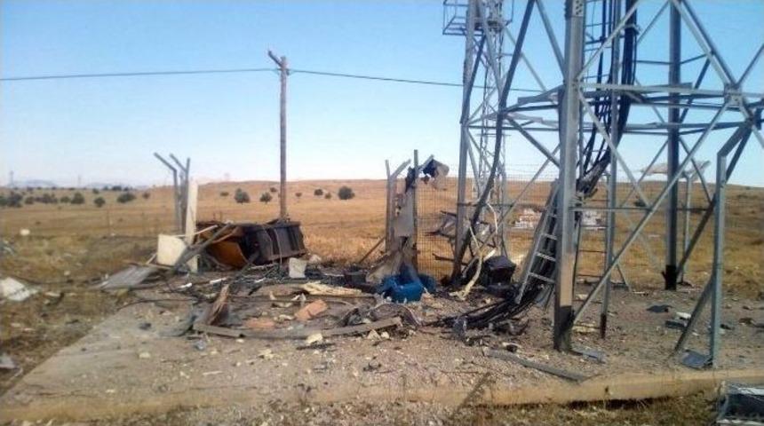 Elazığ&rsquo;da Pkk&rsquo;lılar Roketle Saldırdı, &Ccedil;atışma &Ccedil;ıktı