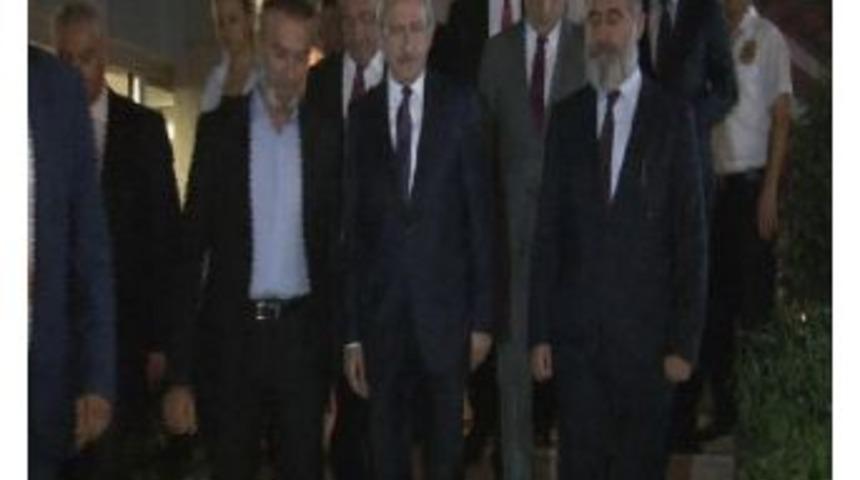 Kılı&ccedil;daroğlu, İstanbul'da 7,5 Saat Se&ccedil;im Toplantısı Yaptı