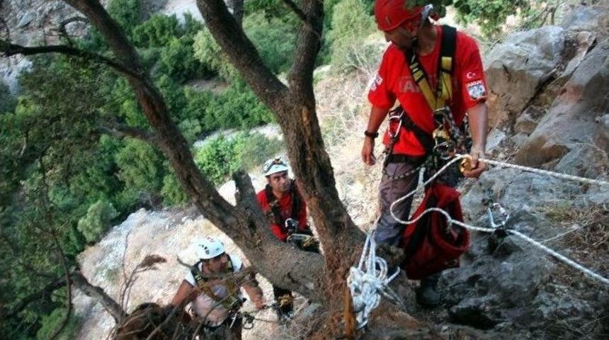 Yolunu Kaybeden Tatilci 2 Saatte Kurtarıldı