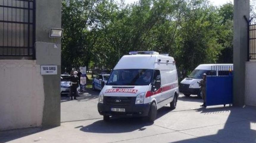 Lice'de Şehit D&uuml;şen Uzman &Ccedil;avuş T&ouml;renle Memleketine Uğurlandı