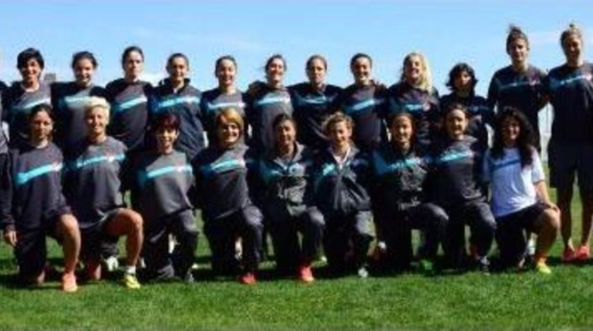 Futbolun Sultanları Paland&ouml;ken Yaylası'nda