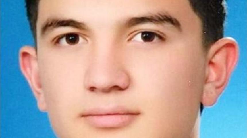 Kaza Şehidi Uzman &Ccedil;avuşun Baba Evinde Yas