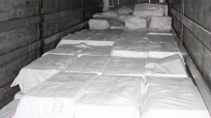 Kargo Tır&rsquo;Inda Ka&ccedil;ak &Ccedil;ay Ve Sigara Ele Ge&ccedil;irildi