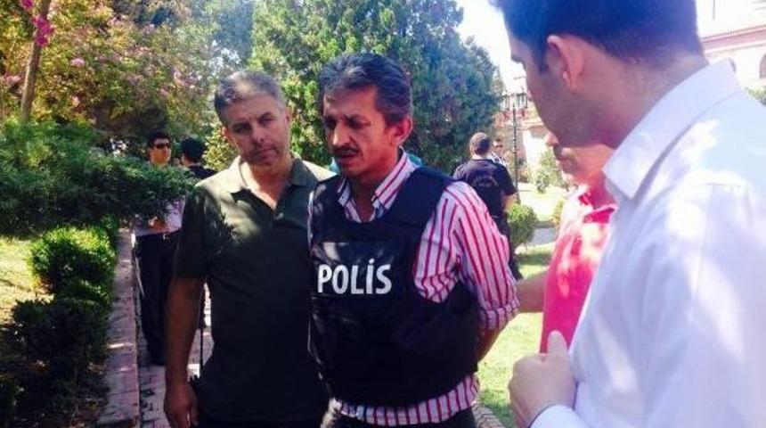 İznik'te Iş Hanında Ceset Bulundu (2)