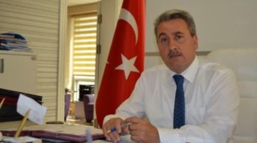 Taşkesenligil: &ldquo;30 Ağustos Vatan Ve Bayrak Sevgisinin Timsalidir&rdquo;