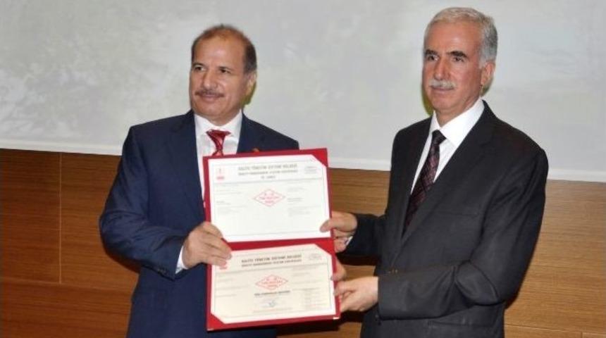 Kırıkkale &Uuml;niversitesi, Tse&rsquo;den Kalite Y&ouml;netim Sistem Belgesi Aldı