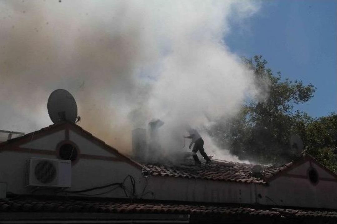 Fethiye Balık Halindeki Yangın Korkuttu