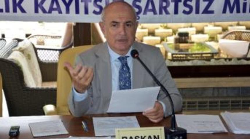 Hasan Akg&uuml;n Başkanlığındaki Chp Heyeti Hopa&rsquo;ya G&ouml;nderildi