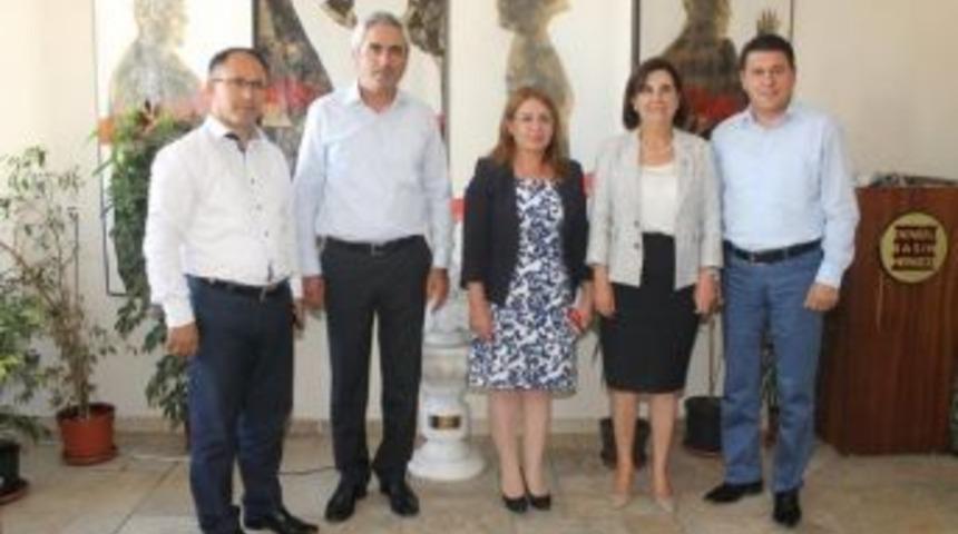 Chp&rsquo;li Vekillerden Dgc&rsquo;ye Ziyaret