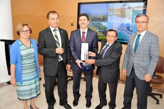 Federasyondan B&uuml;y&uuml;kşehir&rsquo;e "mavi Işıklar" Teşekk&uuml;r&uuml; 2