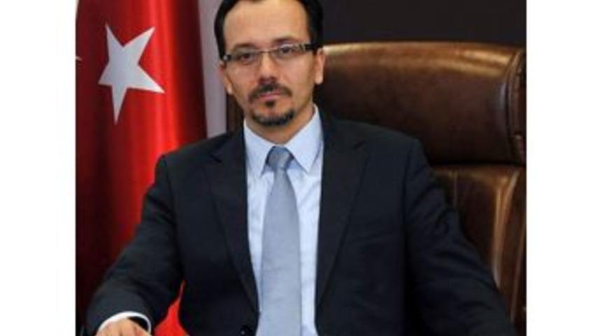 Ad&uuml; Rekt&ouml;r&uuml; Bircan, Zafer Bayramını Kutladı