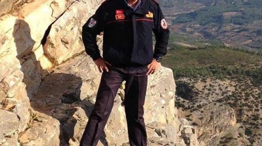 İtfaiye Erini Tabancayla &Ouml;ld&uuml;ren Kadın Zabıta Tutuklandı