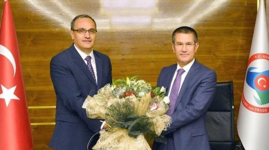 G&uuml;mr&uuml;k Ve Ticaret Bakanlığı&rsquo;nda Devir Teslim T&ouml;reni Ger&ccedil;ekleştirildi