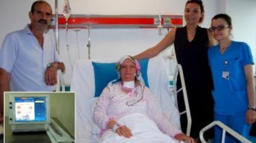 &ldquo;ses Kısıklığı&rdquo; Riskini Ortadan Kaldırmak İ&ccedil;in &Ouml;zel Bir Cihaz Kullanıldı