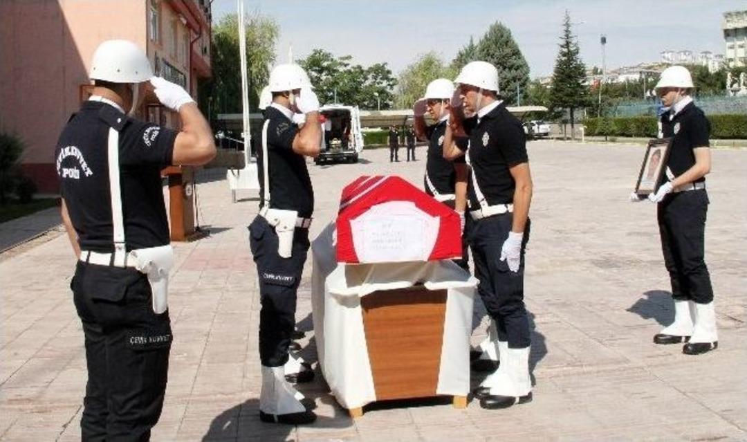 Şehit Polis Memleketine Uğurlandı