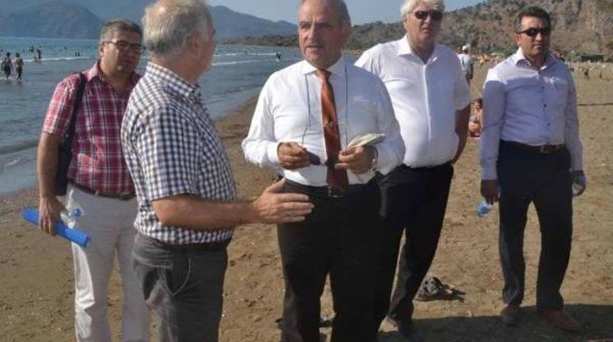 Kirlilik Iddiaları &Uuml;zerine Rekt&ouml;r Prof.dr. Harmandar, İztuzu'na Geldi