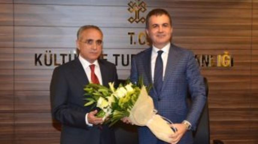 K&uuml;lt&uuml;r Ve Turizm Bakanı Yal&ccedil;ın Top&ccedil;u G&ouml;revini Devraldı