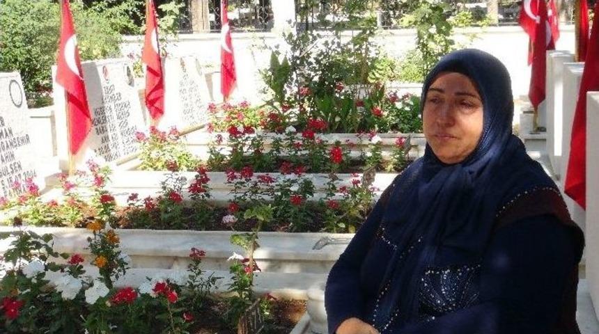 Mersin Şehitliğinde H&uuml;z&uuml;nl&uuml; T&ouml;ren