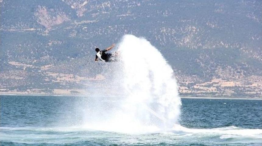 Su Jetleri Burdur G&ouml;l&uuml;&rsquo;nde Kupa İ&ccedil;in Yarışacak&rlm;