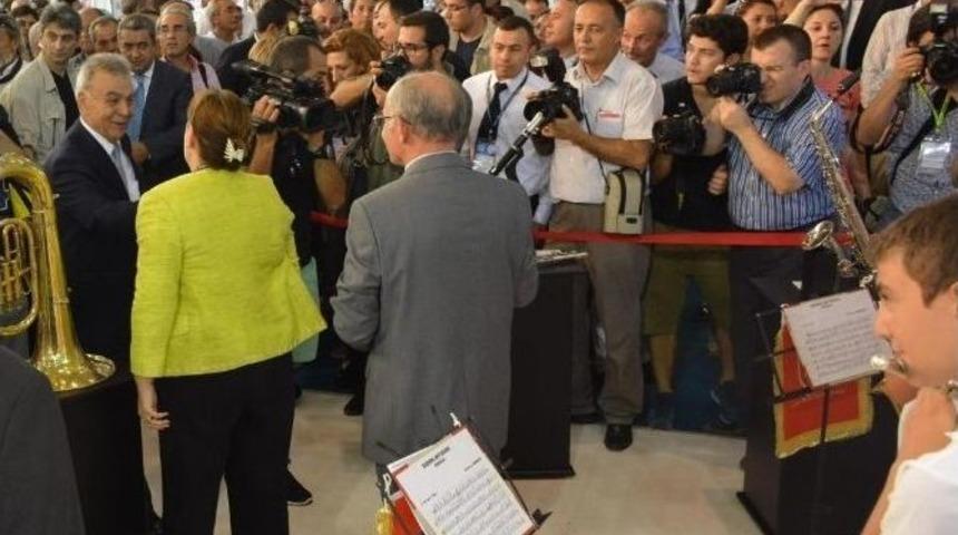 İzmir &Ouml;zel T&uuml;rk Koleji İef&rsquo;nin G&ouml;zdesi Oldu