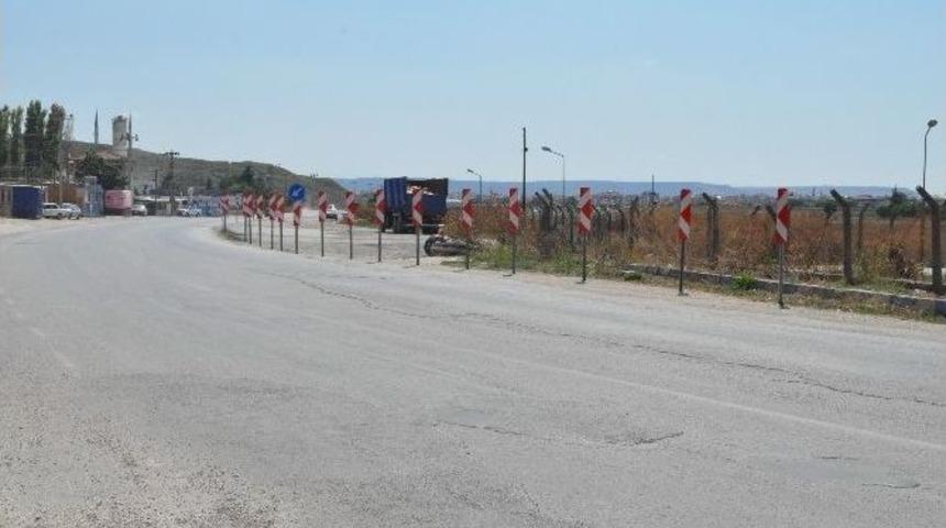 Kaza Sonrası Uyarı Tabelası