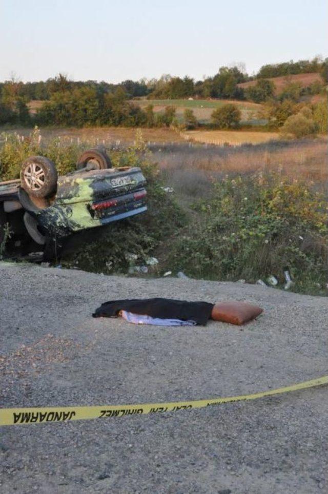 Bartın'da Iki Otomobil Çarpıştı: 10 Aylık Bebek Öldü, 6 Yaralı