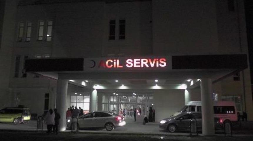 Muş'ta Y&uuml;k Trenine Bombalı Tuzak: 3 G&uuml;venlik G&ouml;revlisi Yaralandı