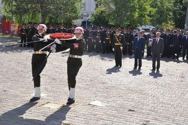 Muş’ta 30 Ağustos Zafer Bayramı