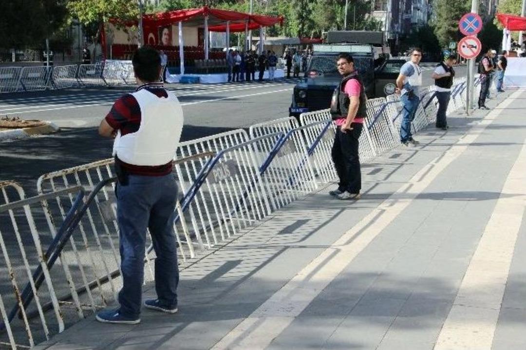 Diyarbakır&rsquo;da 30 Ağustos Zafer Bayramı Kutlamaları