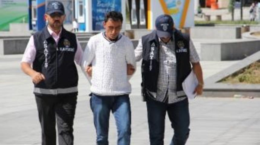 Bisikletli Kapka&ccedil;&ccedil;ı Dolandırıcılık Ekiplerinden Ka&ccedil;amadı