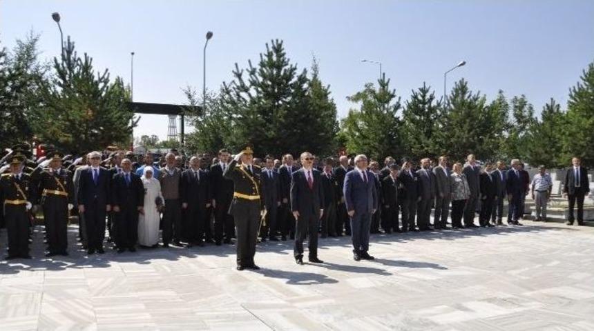 Kars&rsquo;ta 30 Ağustos Coşkusu