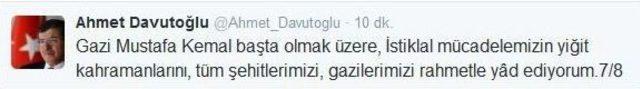 Başbakan Davutoğlu Zafer Bayramını Twitter’dan Kutladı