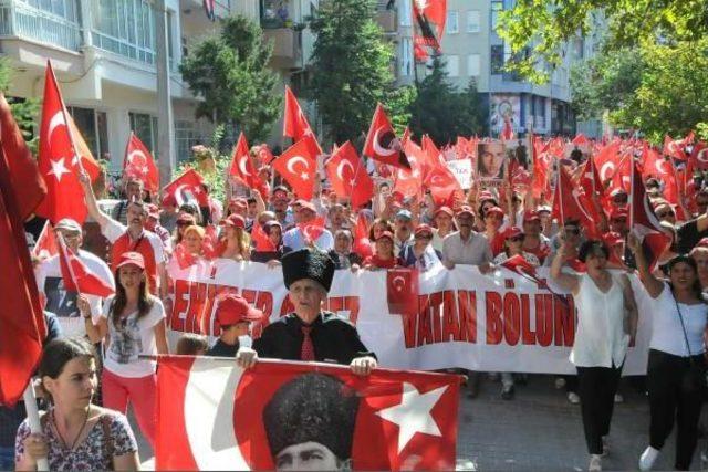 Eskişehir'de 'teröre Karşı Birlik Yürüyüşü'ne 5 Bin Kişi Katıldı