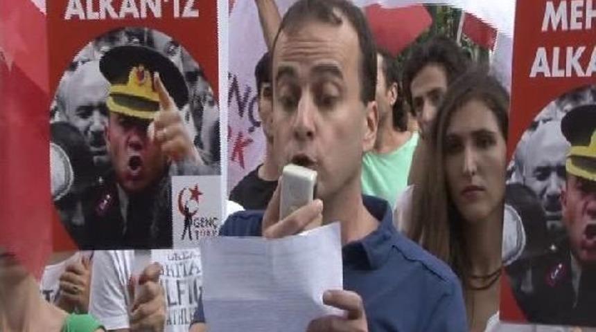 Yarbay Alkan'a Destek I&ccedil;in Y&uuml;r&uuml;d&uuml;ler...