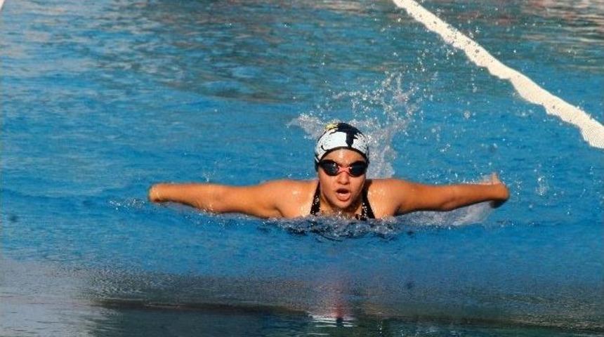 30 Ağustos Zafer Kupası Y&uuml;zme Yarışmaları