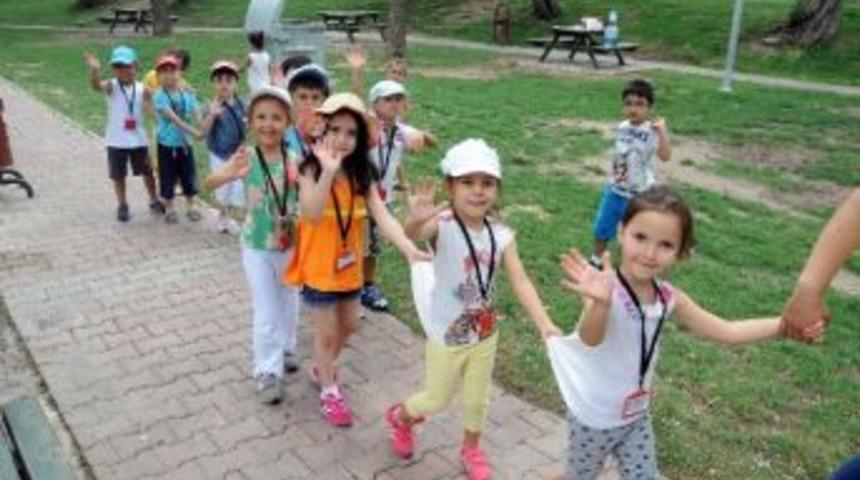 Yenimahalleli Miniklerin Piknik Sefası