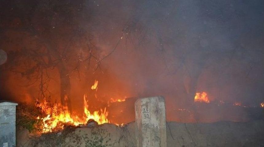 Kulu&rsquo;da Ot Yangını Korkuttu