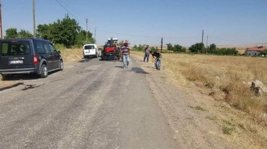 &Ouml;zkonak Ayhan Yolu Bakım Onarım &Ccedil;alışmaları Başladı