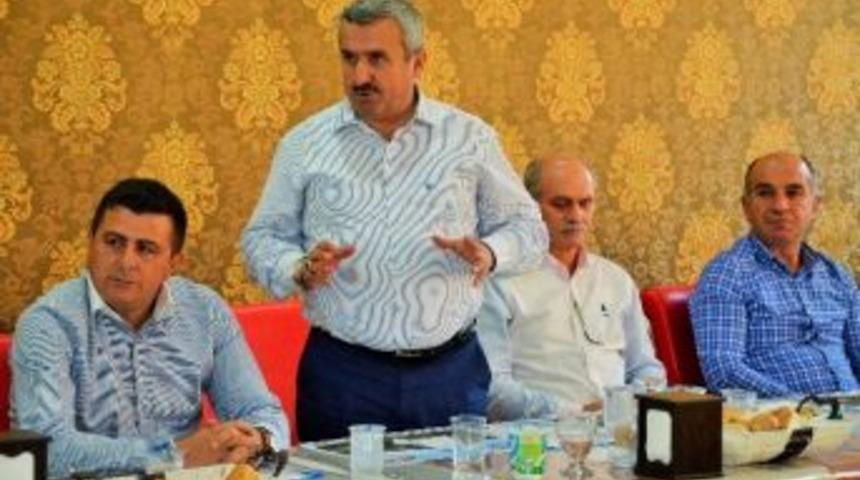 Başkan Baran Muhtarlarla Bir Araya Geldi