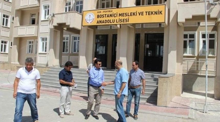 M&uuml;d&uuml;r Yavuzer&rsquo;den Okul Ziyareti