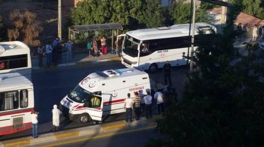 Yolun Kaşısına Ge&ccedil;mek Isterken Canından Oldu