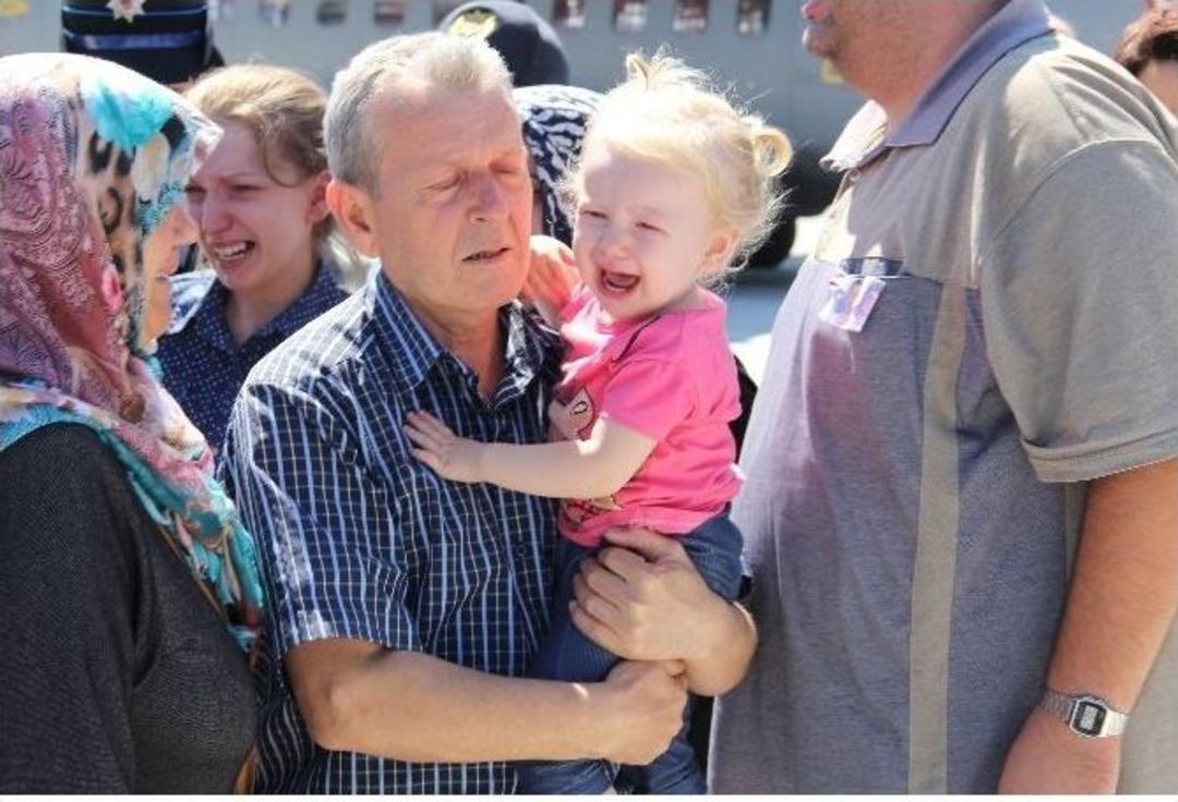 Şehidin Kızı Meyra&rsquo;nın Feryadı Y&uuml;rekleri Dağladı