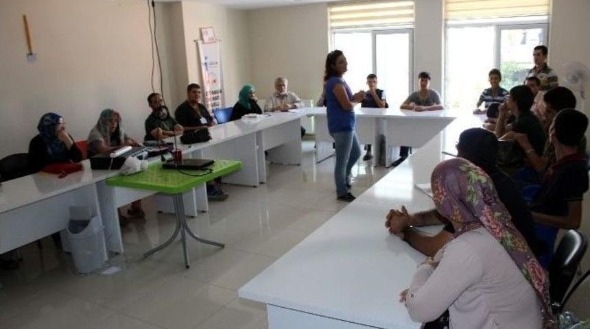 Engellilere Yönelik Yapma Çiçe’ Kursu Başladı