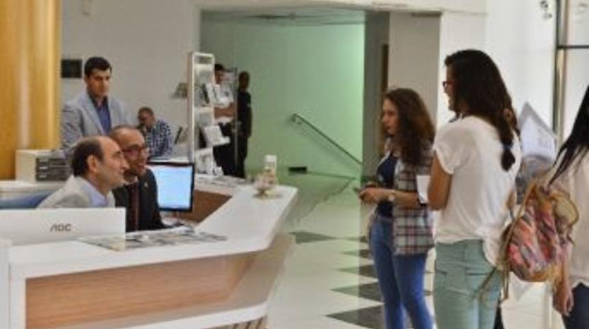 Başkan Edebali&rsquo;den Karşılama S&uuml;rprizi