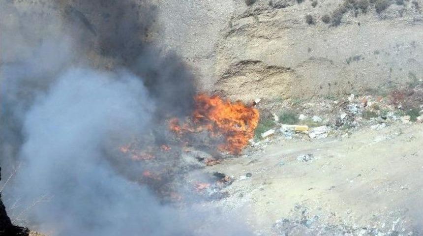 Aydın D&ouml;rt Bir Koldan Yandı